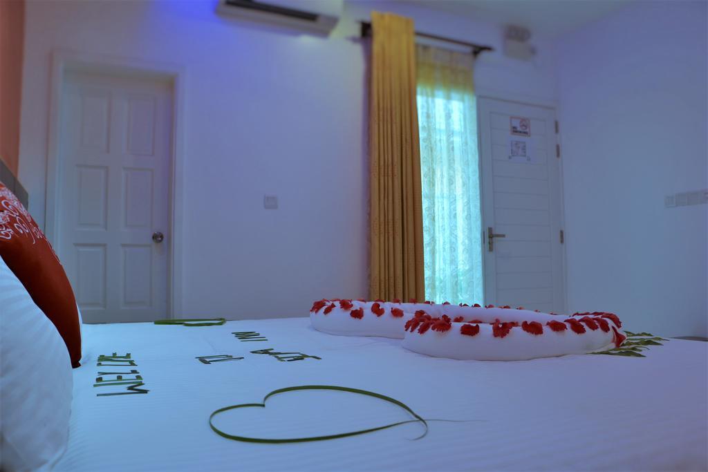 Scuba Inn Omadhoo Экстерьер фото