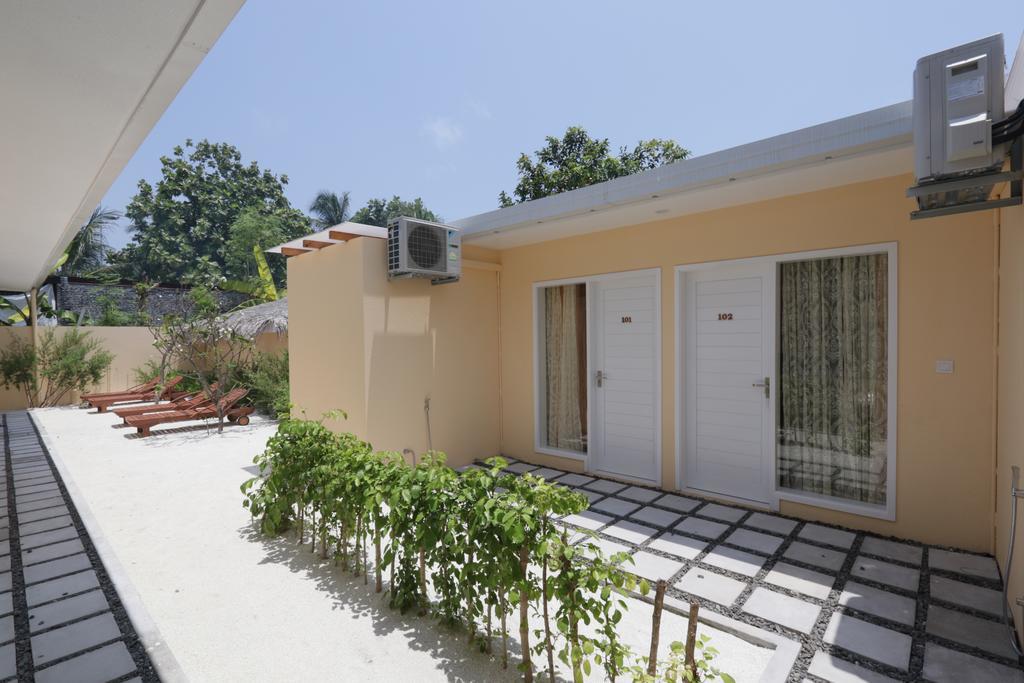 Scuba Inn Omadhoo Экстерьер фото