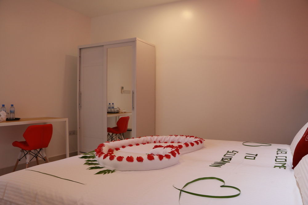 Scuba Inn Omadhoo Экстерьер фото